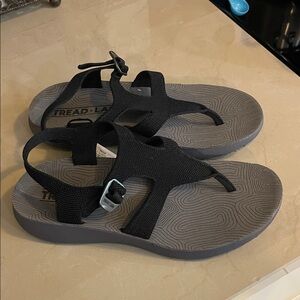 NWT Tread Labs Albion Sandals women’s Size 10